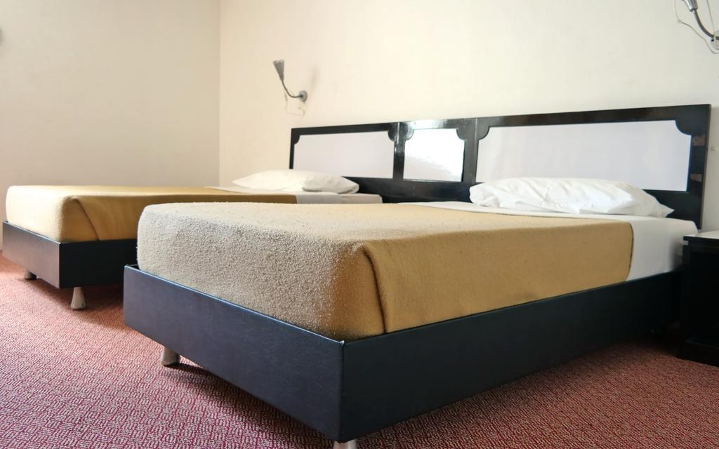 אלור סטאר Hotel Royale חדר תמונה